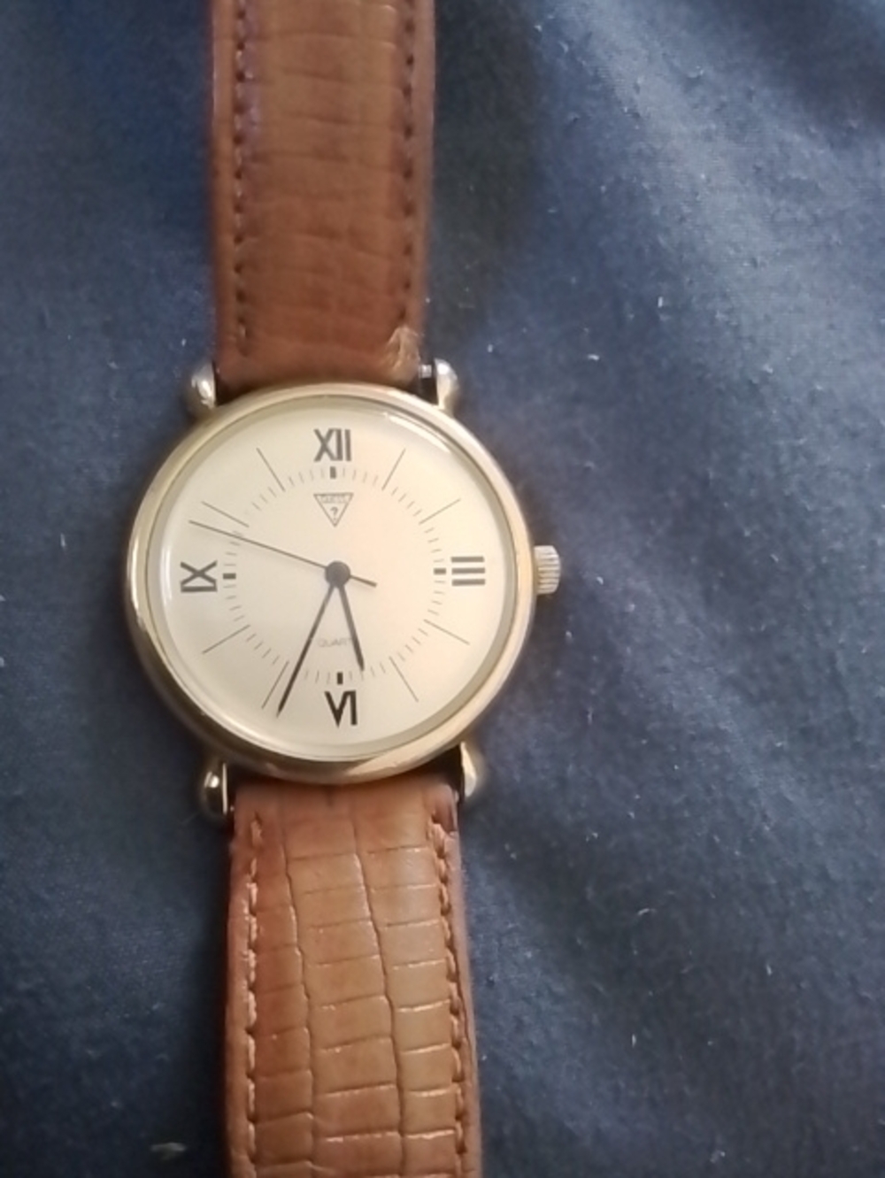 Classic Brown Leather Men's Watch with Roman Dial Guess